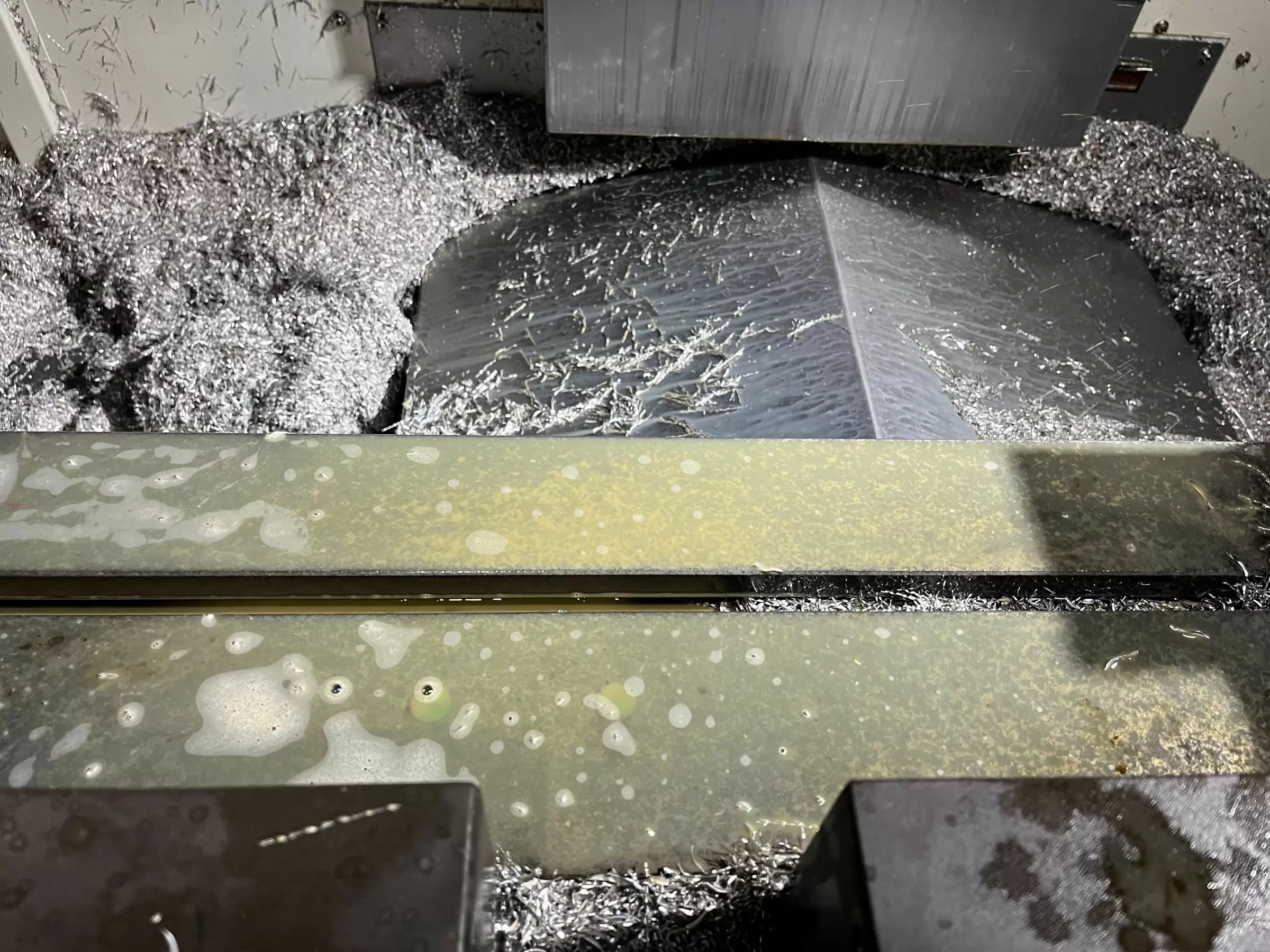 Cecair Pemotongan Busa